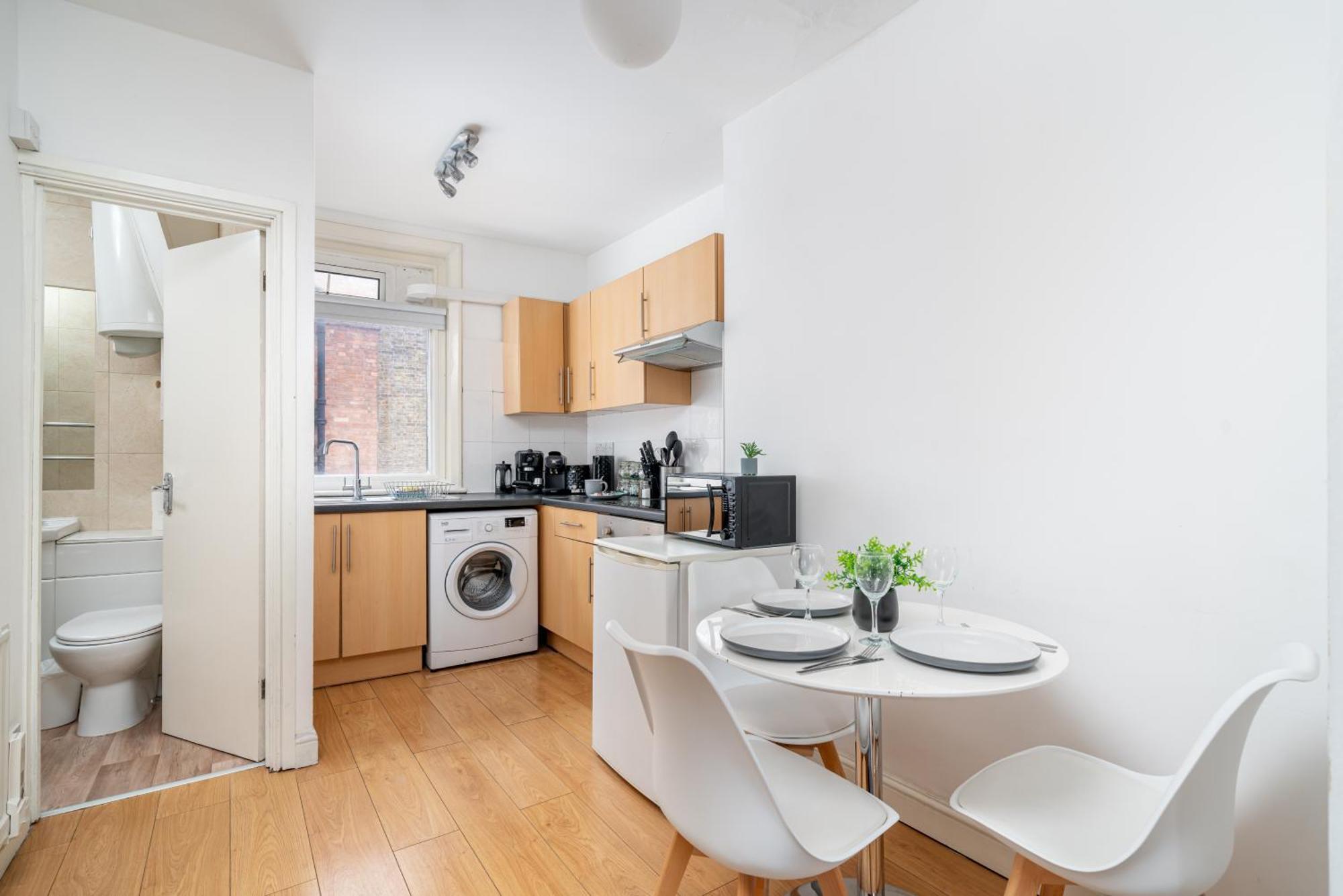 Carnaby & Oxford Street - Central Soho - One Bedroom - Double Bed & Sofabed London Ngoại thất bức ảnh